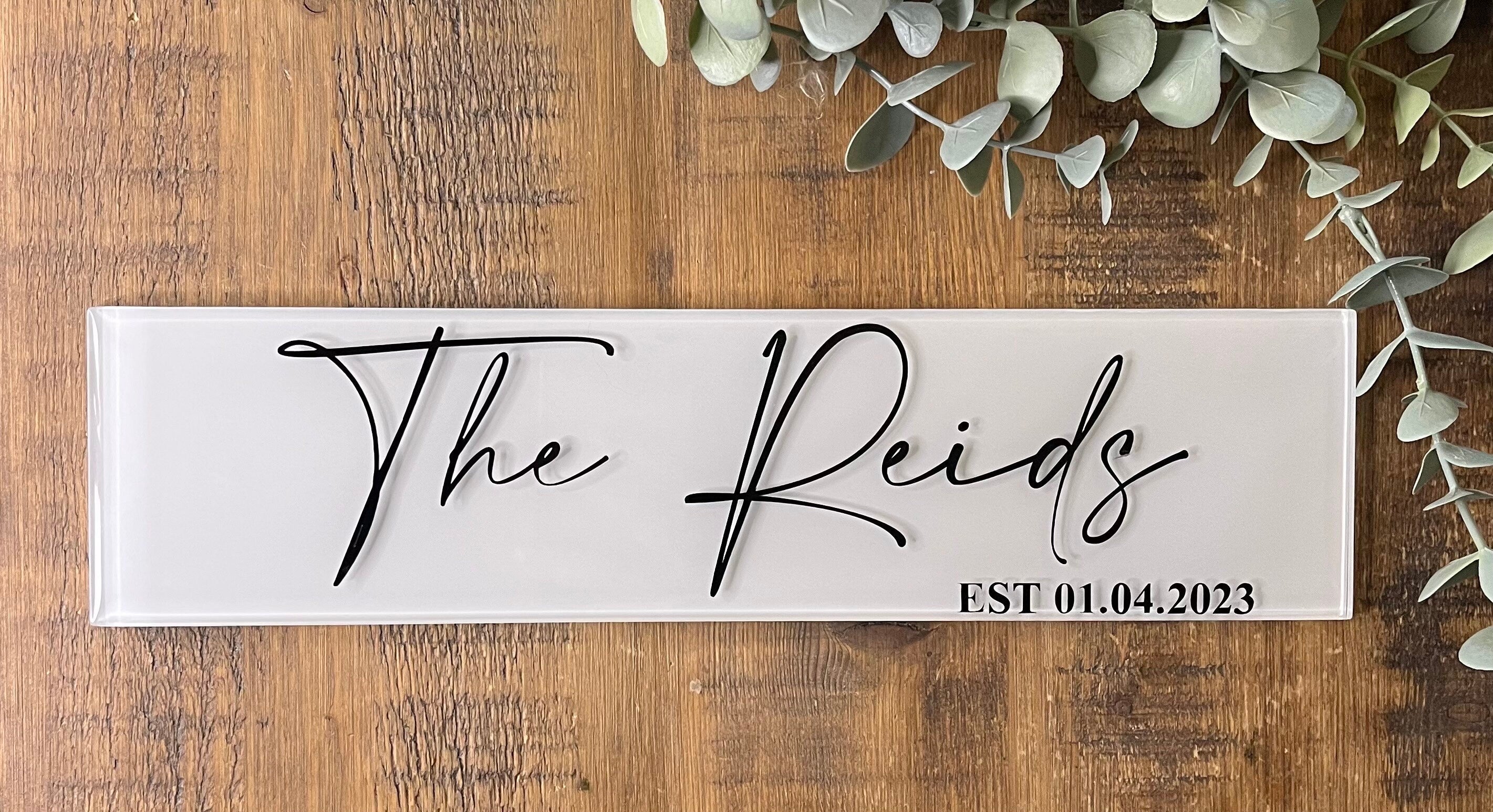 Bridal Personalised Wedding Gift for Home I Personalised Wedding Plaque/Tile/Sign | Wedding Day Present | Top Table Wedding Sign/ Newlyweds Gift - The Crafty Bee