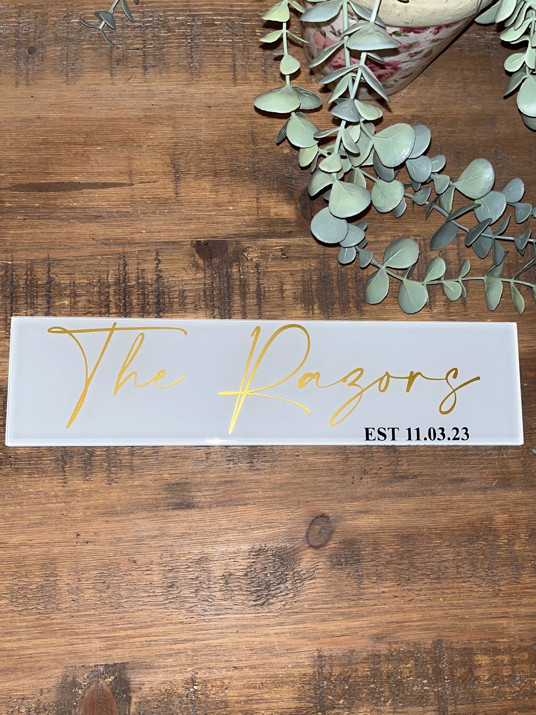 Bridal Personalised Wedding Gift for Home I Personalised Wedding Plaque/Tile/Sign | Wedding Day Present | Top Table Wedding Sign/ Newlyweds Gift - The Crafty Bee