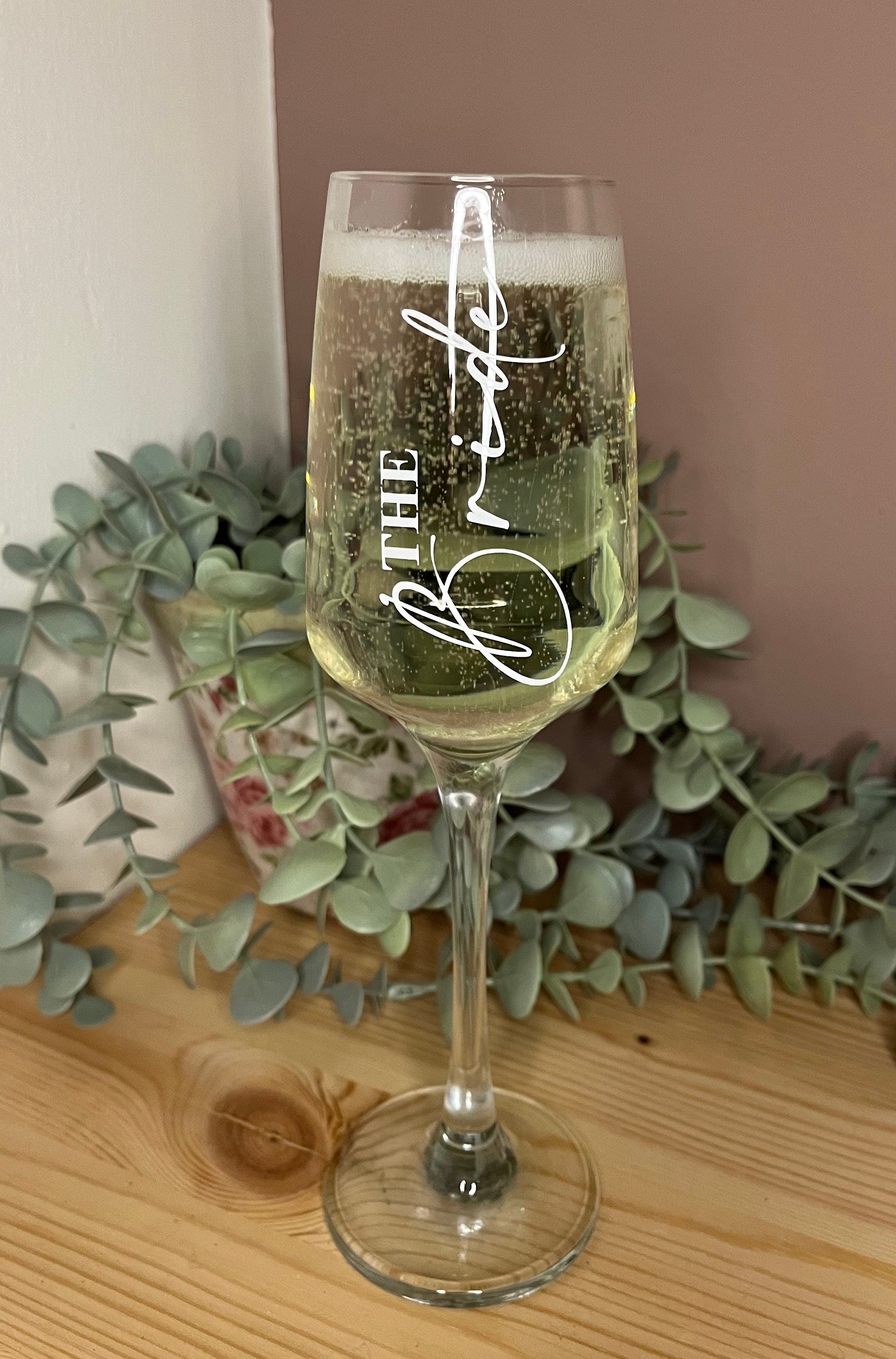 Bridal Wedding Morning Bridal Glass | Personalised Champagne Flutes | Hen Party/Bride Team/Bridesmaids/Gifts for Wedding Party - The Crafty Bee