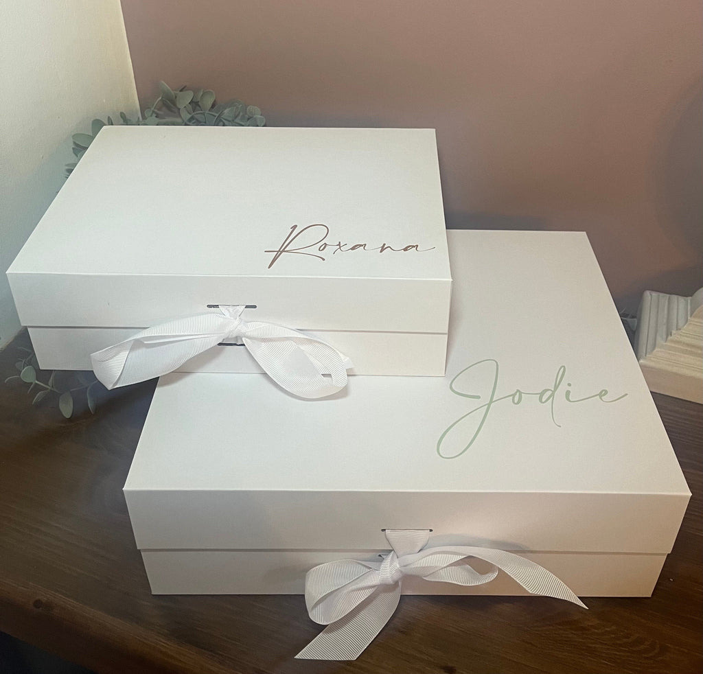 Bridesmaid Personalised Proposal Box | Luxury Bridal Thank You Gift Box | Personalised Magnetic Box Ribbon | MOH, Usher & Best Man Gift - The Crafty Bee