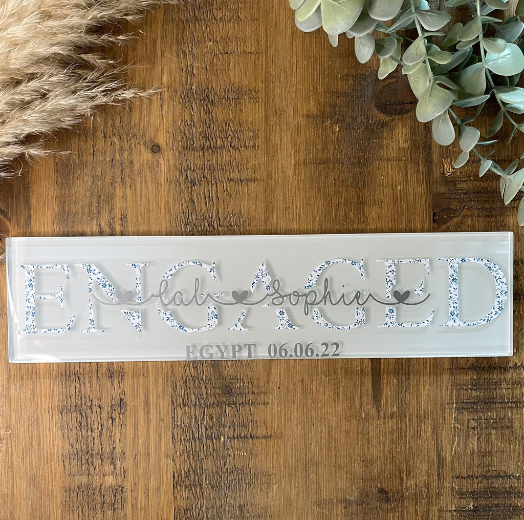 Engagement Personalised Gift/Tile/Sign/Plaque I Personalised Engagement Gift I Engagement Present for Couple - The Crafty Bee